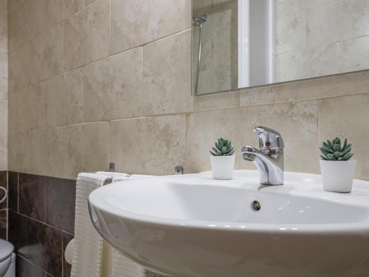 Apartamento Alcala Del Rio! Bajo A Exterior foto